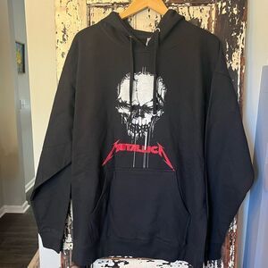 Metallica Skull Black & Red unisex Hoodie. NWOT Metal. Lars, James, Kirk, Robert